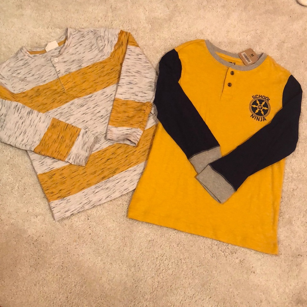 Boy’s Crazy 8 long sleeve T-Shirts (2)